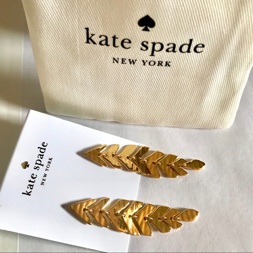 SOLD‼️ kate spade a new leaf linear earrings
